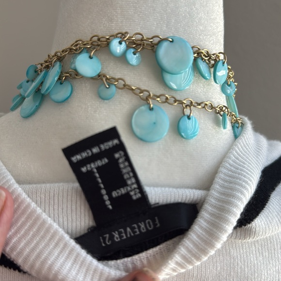 Crop sweater top - Picture 4 of 4